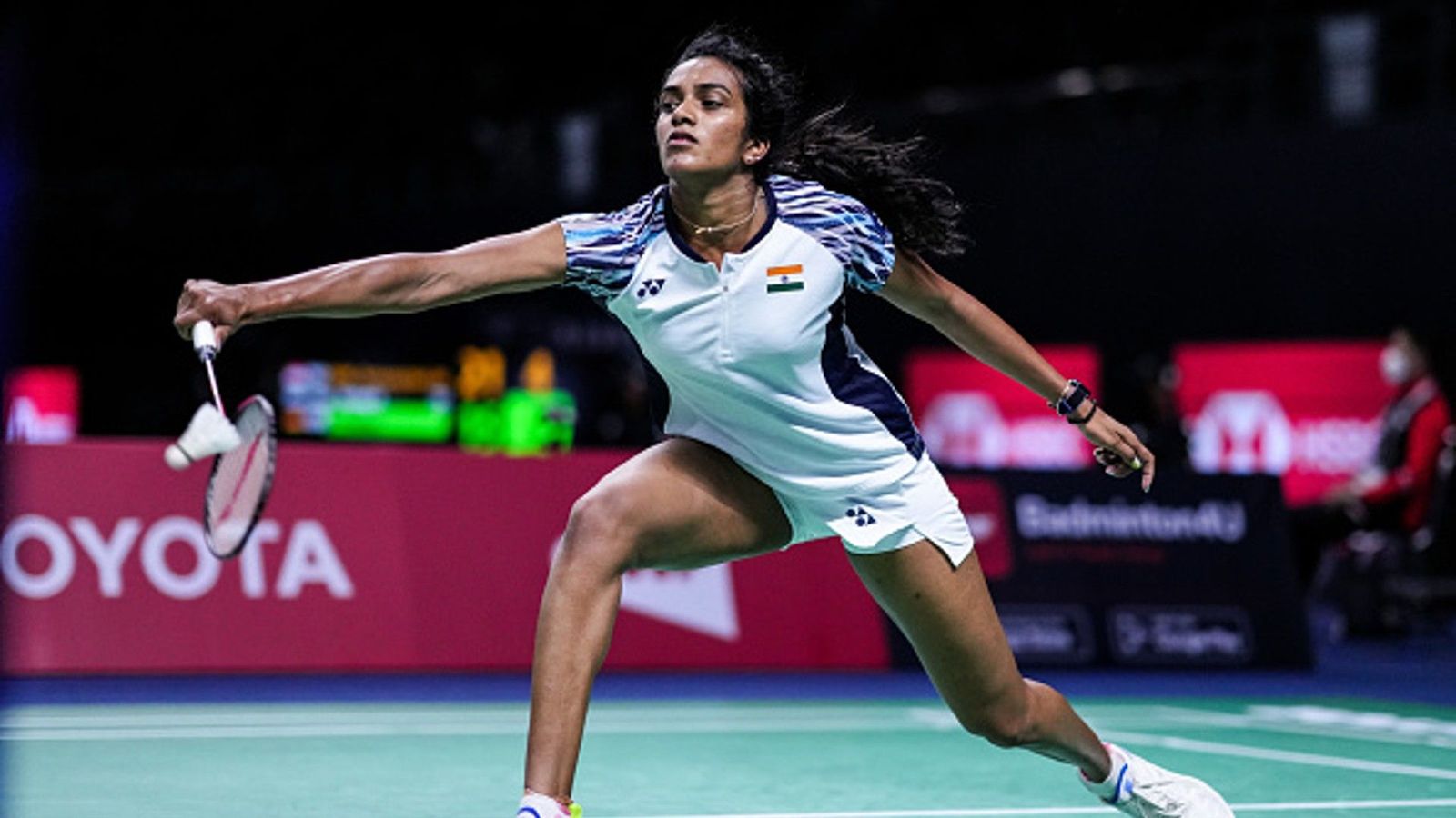 Uber Cup: PV Sindhu, Aakarshi Kashyap shine as India women's team cruise into knockout stage Uber Cup: PV Sindhu, Aakarshi Kashyap shine as India women's team cruise into knockout stage