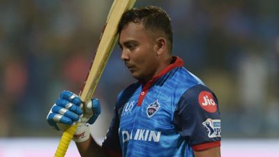 Ailing Prithvi Shaw unlikely for rest of IPL 2022, hints DC assistant coach Shane Watson SportsTak