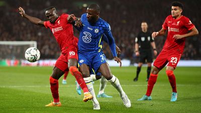 'Up to the players to get one back over Liverpool': Terry Phelan expects Chelsea to rise above quadruple-chasing Liverpool SportsTak