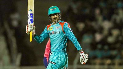 IPL 2022 Orange Cap: Deepak Hooda shoots up the ladder, KL Rahul bridges gap with Jos Buttler despite loss SportsTak