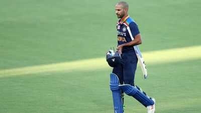 'Don't see his name popping up:' Sunil Gavaskar lands massive blow on Shikhar Dhawan's T20 World Cup chances SportsTak
