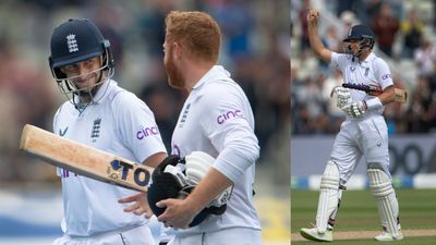 IND vs ENG: Here's why Joe Root chose the 'pinky' celebration after 28th century; Video goes viral! SportsTak