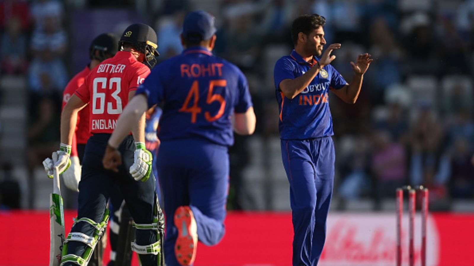 IND vs ENG: Indian pacers stun England with their swing, know the numbers here IND vs ENG: Indian pacers stun England with their swing, know the numbers here