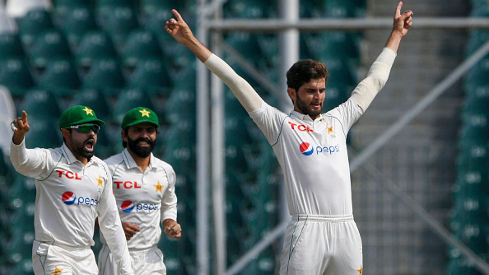 PAK vs SL, 1st Test: Pakistan lose openers after Afridi's fantastic four-fer wraps Lanka for 222 on Day 1 PAK vs SL, 1st Test: Pakistan lose openers after Afridi's fantastic four-fer wraps Lanka for 222 on Day 1