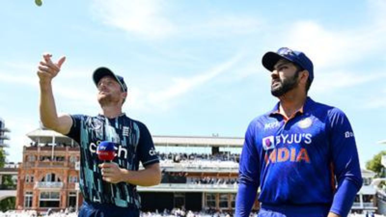 IND vs ENG, 3rd ODI: Mohammed Siraj back in side after star pacer suffers injury, England name unchanged side  IND vs ENG, 3rd ODI: Mohammed Siraj back in side after star pacer suffers injury, England name unchanged side