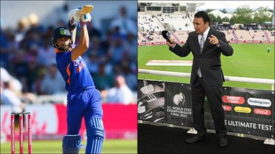 'If I had about 20 minutes with him, I would be able to tell him..': Gavaskar offers to help Kohli score big runs SportsTak