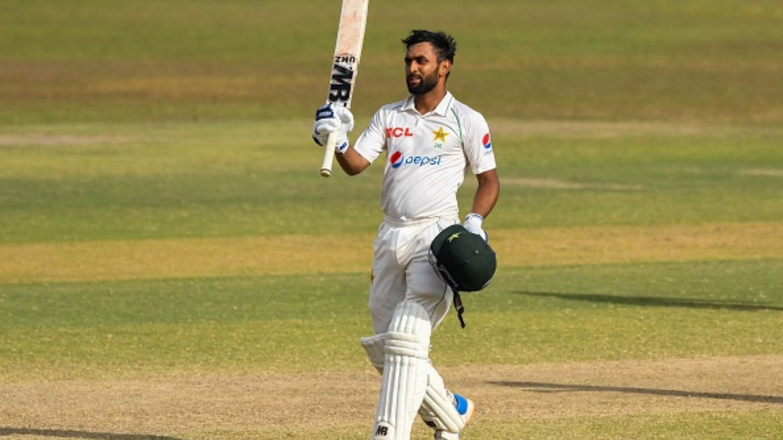 Abdullah Shafique leads fightback with century as Pakistan look to chase down 342 runs to beat Sri Lanka Abdullah Shafique leads fightback with century as Pakistan look to chase down 342 runs to beat Sri Lanka