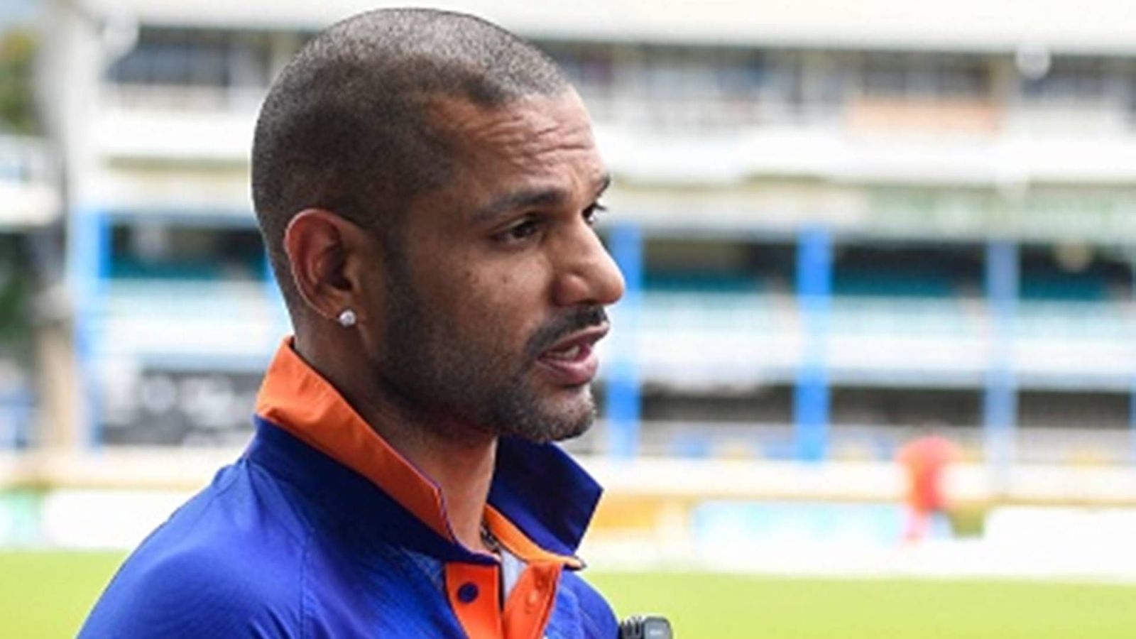 'Ajeeb kya lagega, ab to 10 saal hogaya': Shikhar Dhawan unperturbed about his critics 'Ajeeb kya lagega, ab to 10 saal hogaya': Shikhar Dhawan unperturbed about his critics