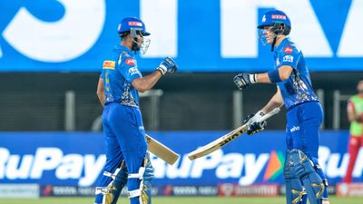 Mumbai Indians' Baby de Villiers back to his best with exceptional performance in pre-season friendlies SportsTak