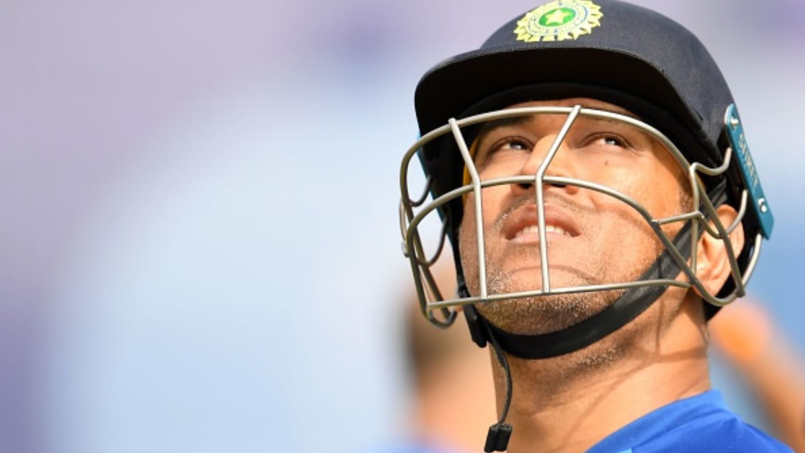 Supreme Court issues notice to MS Dhoni in arbitration proceedings against Amrapali Group Supreme Court issues notice to MS Dhoni in arbitration proceedings against Amrapali Group