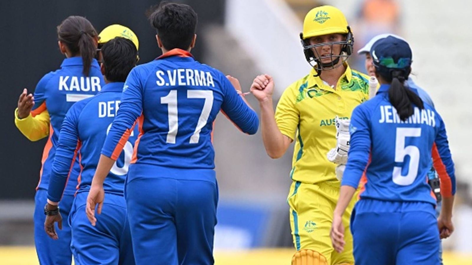 India miss chance to humiliate Australia as T20 World Champions pull off tough run chase after 49/5 India miss chance to humiliate Australia as T20 World Champions pull off tough run chase after 49/5