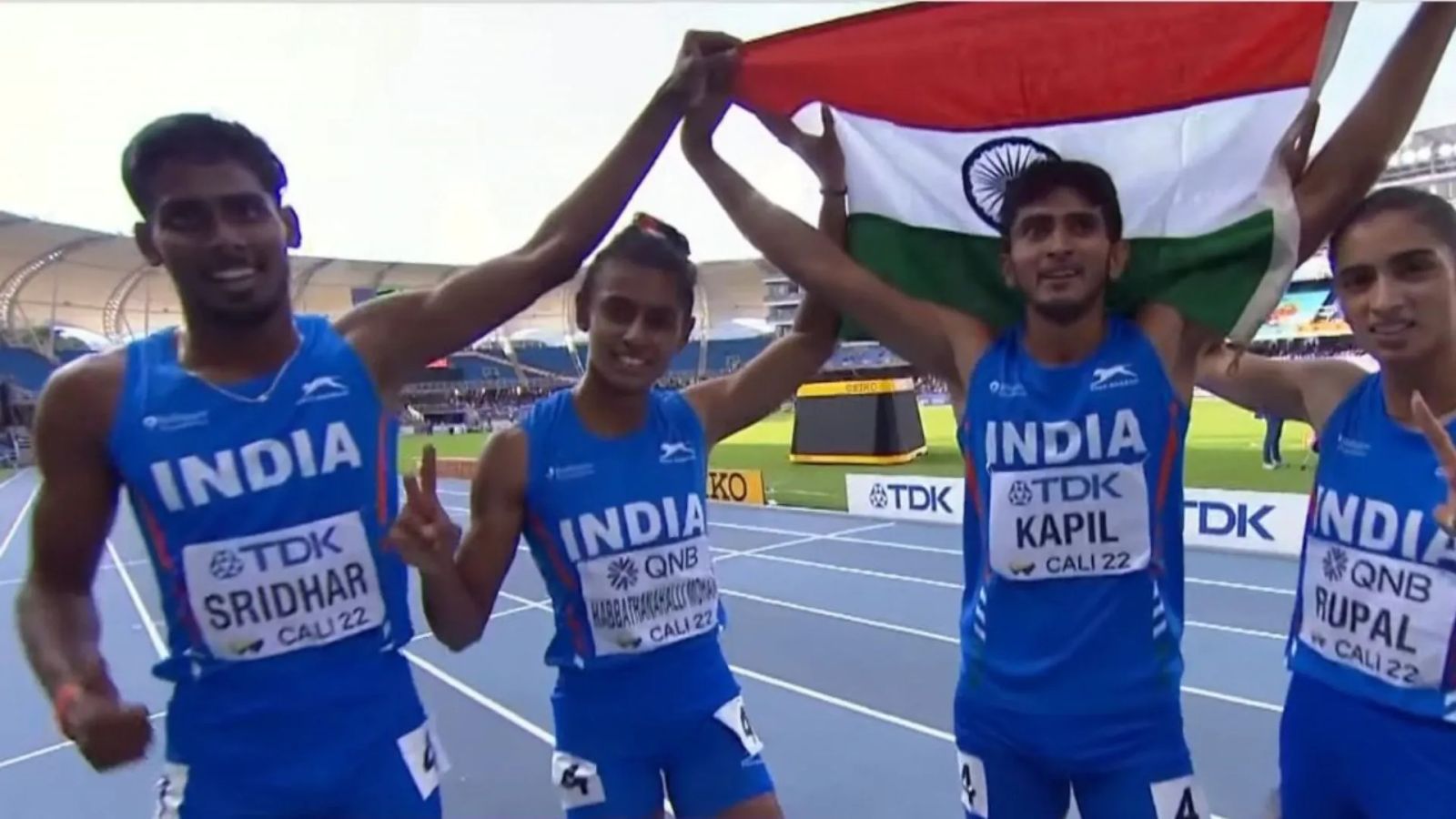 Indian mixed relay team bags silver at U-20 World Athletics Championship; scripts Asian record Indian mixed relay team bags silver at U-20 World Athletics Championship; scripts Asian record