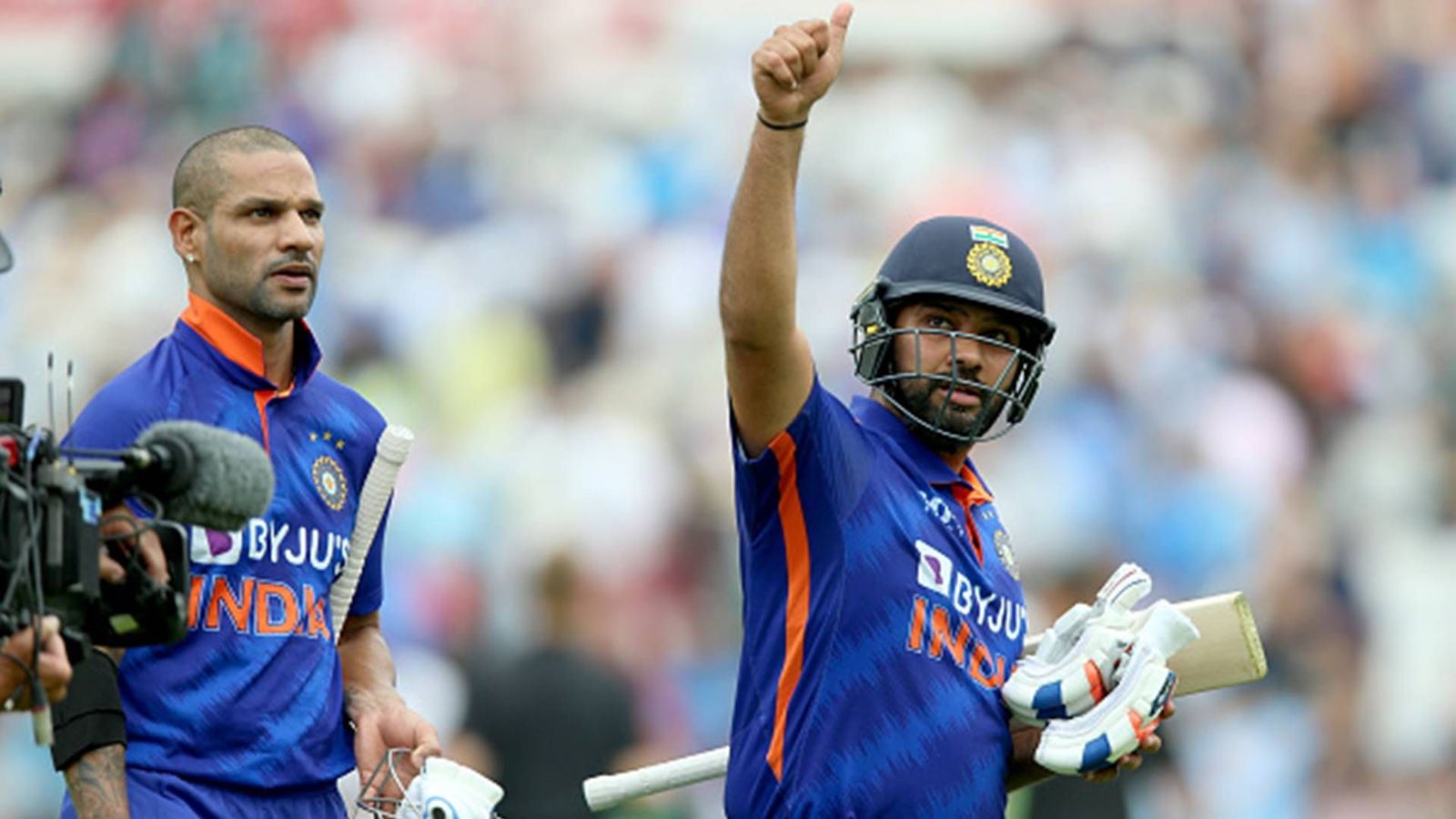 'Mera naam hi one-day cricket se bana hai, sab bekar ki baatein hai': Rohit Sharma feels ODI cricket's future is secure 'Mera naam hi one-day cricket se bana hai, sab bekar ki baatein hai': Rohit Sharma feels ODI cricket's future is secure
