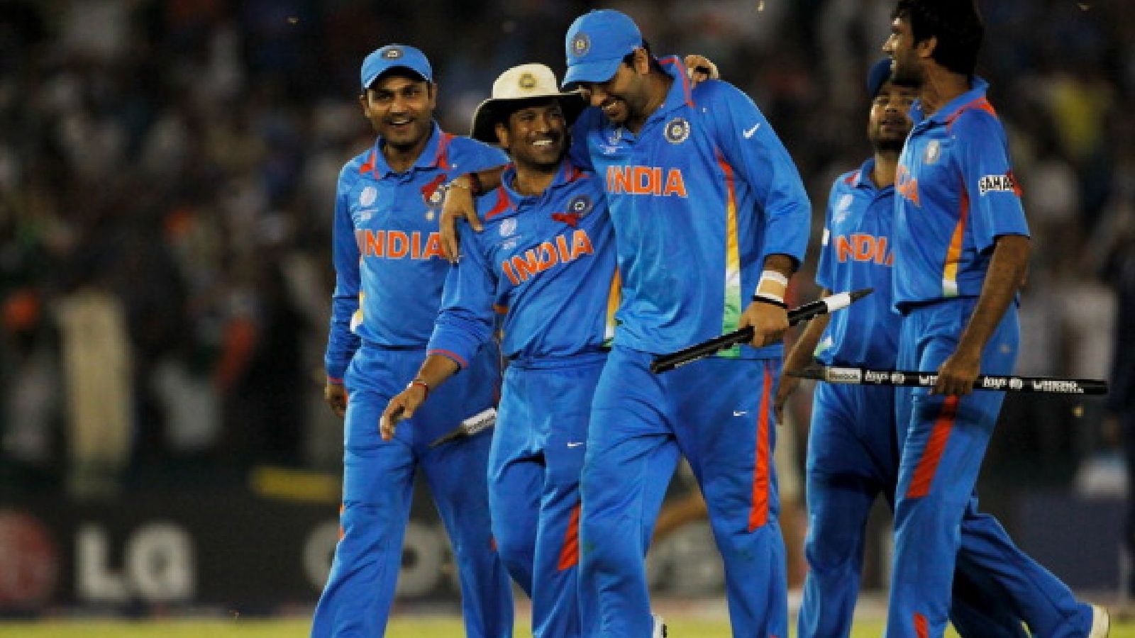 'There is lot of love between us': Indian batting legend opens up on India-Pakistan rivalry 'There is lot of love between us': Indian batting legend opens up on India-Pakistan rivalry