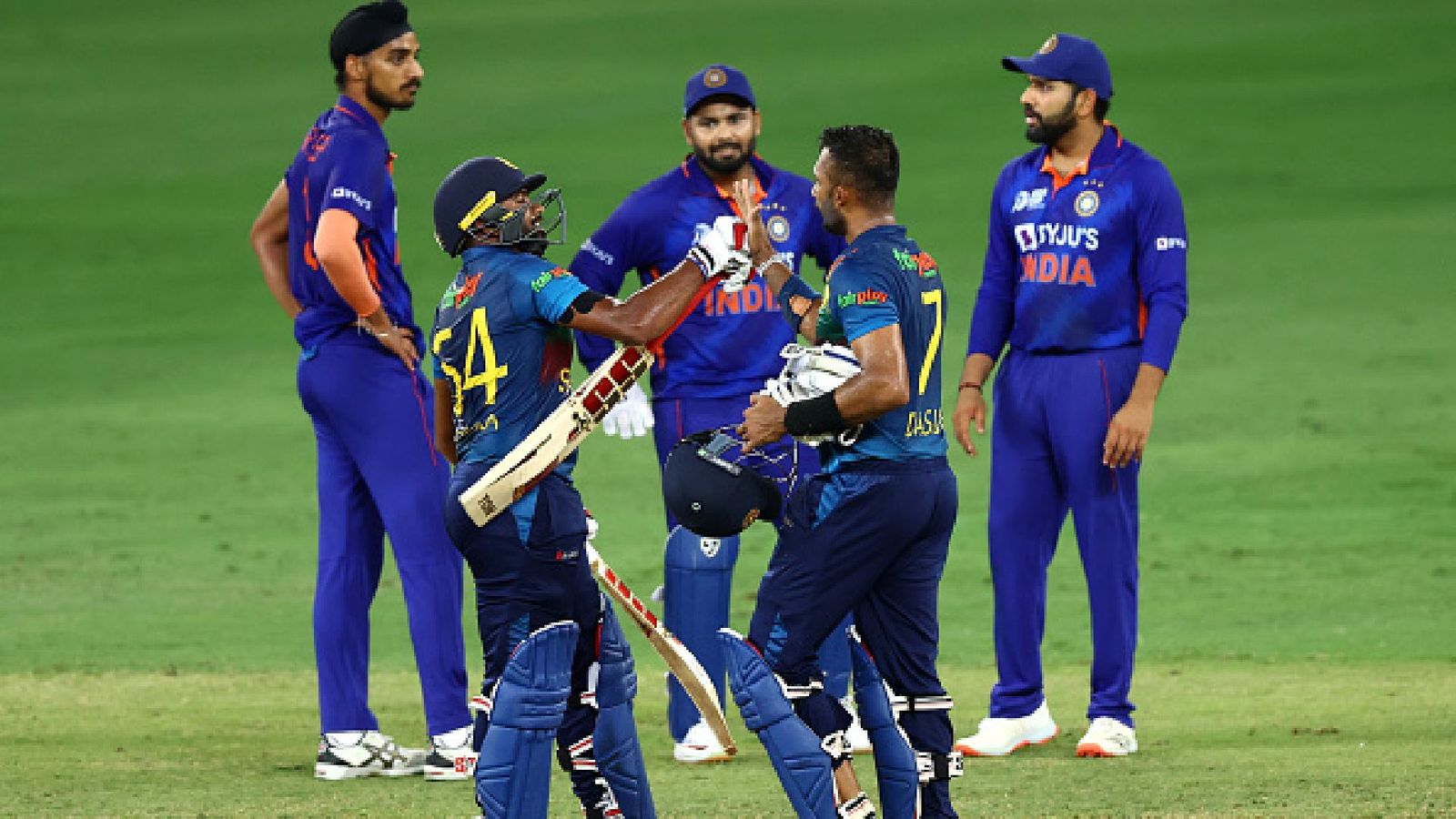 IND vs SL: India nearly out of Asia Cup 2022 after Sri Lanka hold their nerve in final over thriller IND vs SL: India nearly out of Asia Cup 2022 after Sri Lanka hold their nerve in final over thriller