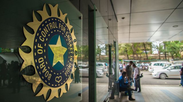 Breaking news: Supreme Court accepts amendment to BCCI constitution! Know the details here... Breaking news: Supreme Court accepts amendment to BCCI constitution! Know the details here...