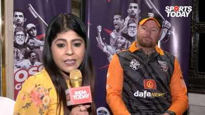 EXCLUSIVE: Death bowling is a concern for every team in T20 WC - Lance Klusener SportsTak