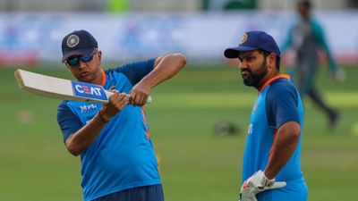 'I am a three-format player for them': Out-of-favour Indian pacer sheds light on conversation with Rohit and Dravid SportsTak