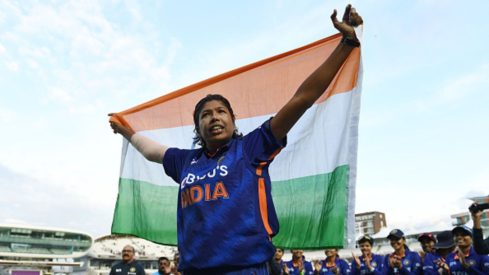 Jhulan Goswami pens down an emotional note after wrapping up her 20-year international career, recalls 1997 World Cup final Jhulan Goswami pens down an emotional note after wrapping up her 20-year international career, recalls 1997 World Cup final