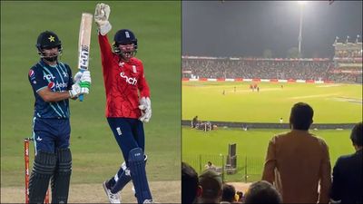 Imam-ul-Haq urges passionate Pakistan fans to avoid hurtful rants at Khushdil Shah after 'parchi' video goes viral SportsTak