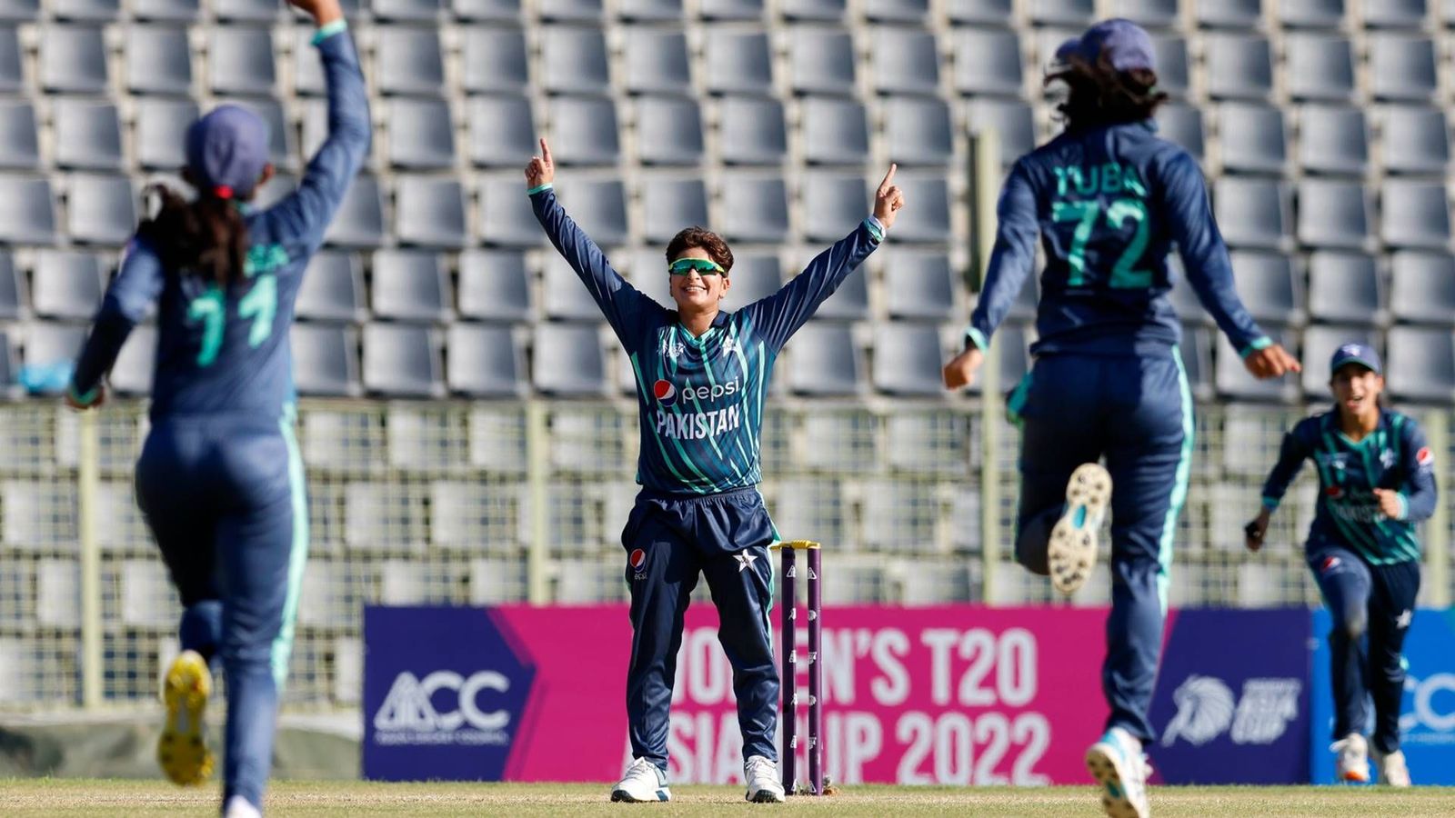 Women's Asia Cup 2022: Topsy-turvy Indian batting order surrenders to Pakistan in a confused run chase Women's Asia Cup 2022: Topsy-turvy Indian batting order surrenders to Pakistan in a confused run chase