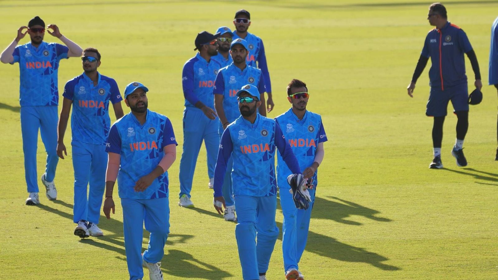 Suryakumar's fifty, Arshdeep's economical three-fer help India begin T20 World Cup preparations with comfortable win Suryakumar's fifty, Arshdeep's economical three-fer help India begin T20 World Cup preparations with comfortable win