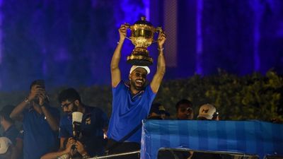 IPL Mini-Auction Dates, Purse for each team and new retention policy SportsTak