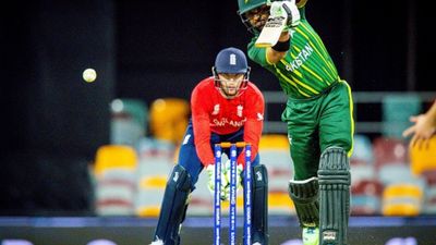 Pakistan thrashed by England in T20 WC warm-up SportsTak