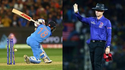 'Ball is NOT dead...': Legendary umpire Simon Taufel adds perspective to dead-ball drama in India vs Pakistan clash SportsTak