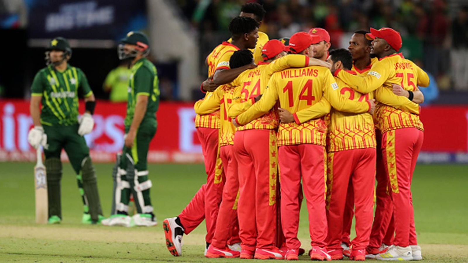 Mohammad Nawaz fails in final over drama again as Zimbabwe stun Pakistan in heart-stopping one-run win at Perth Mohammad Nawaz fails in final over drama again as Zimbabwe stun Pakistan in heart-stopping one-run win at Perth