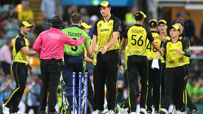 Australia survive Lorcan Tucker's Halloween scare, stay alive in T20 World Cup 2022 after powerplay massacre at the Gabba SportsTak
