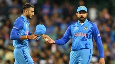 IND vs BAN, T20 WC: Rohit Sharma drops Deepak Hooda to include all-rounder for Bangladesh clash SportsTak