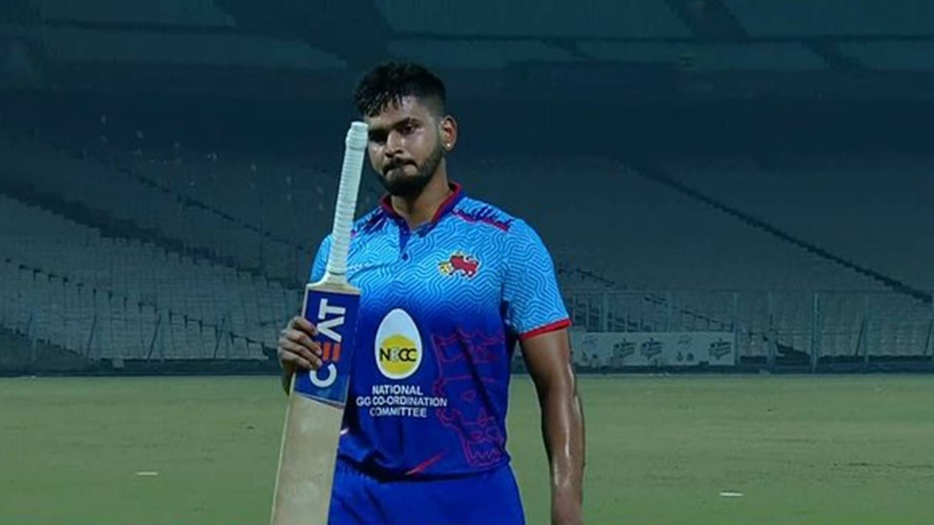 Released from T20 World Cup standbys, Shreyas Iyer smashes 44-ball 73 to help Mumbai storm into Syed Mushtaq Ali Trophy final SportsTak