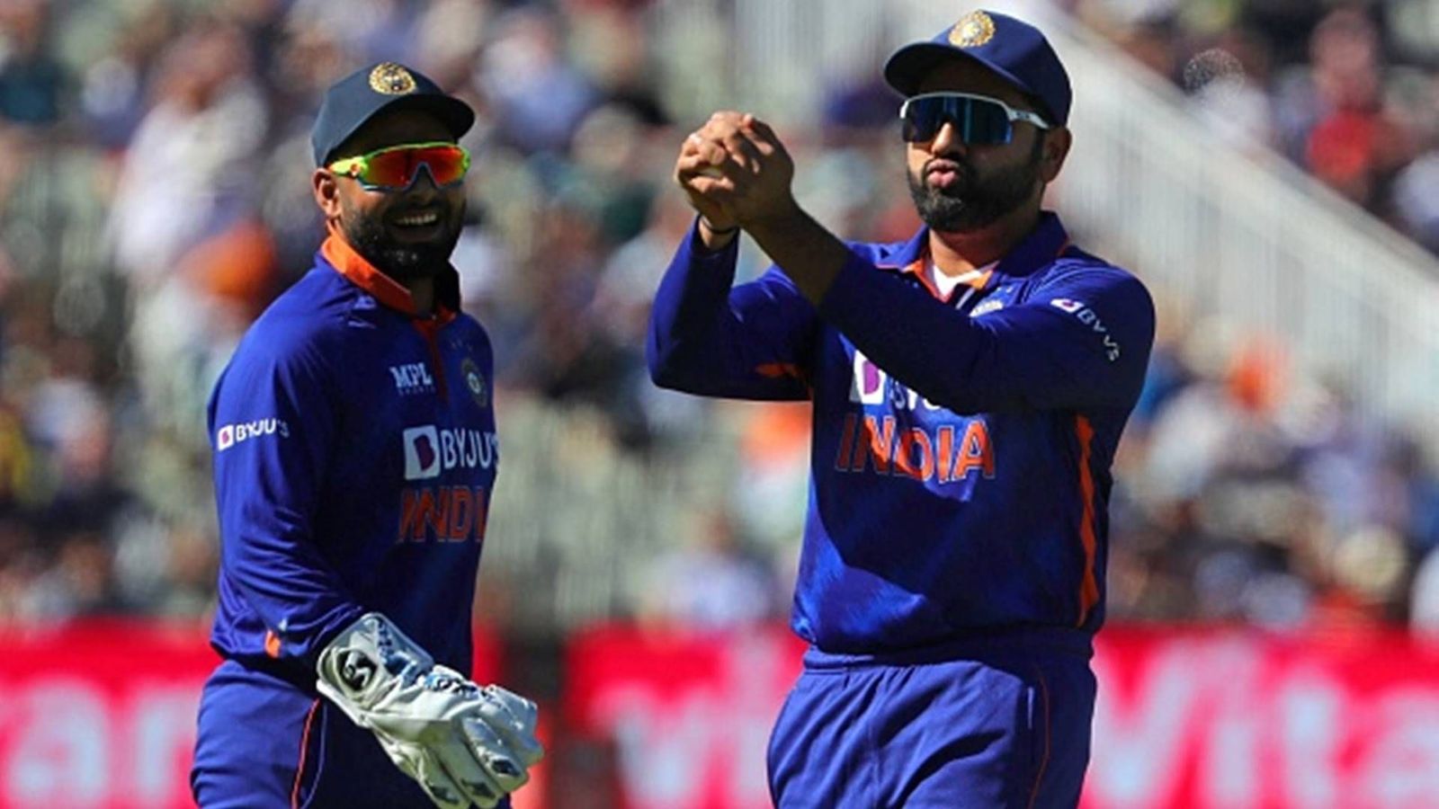 IND vs ZIM, T20 WC: Rohit Sharma drops underperforming Dinesh Karthik to give a chance to X-factor Rishabh Pant IND vs ZIM, T20 WC: Rohit Sharma drops underperforming Dinesh Karthik to give a chance to X-factor Rishabh Pant