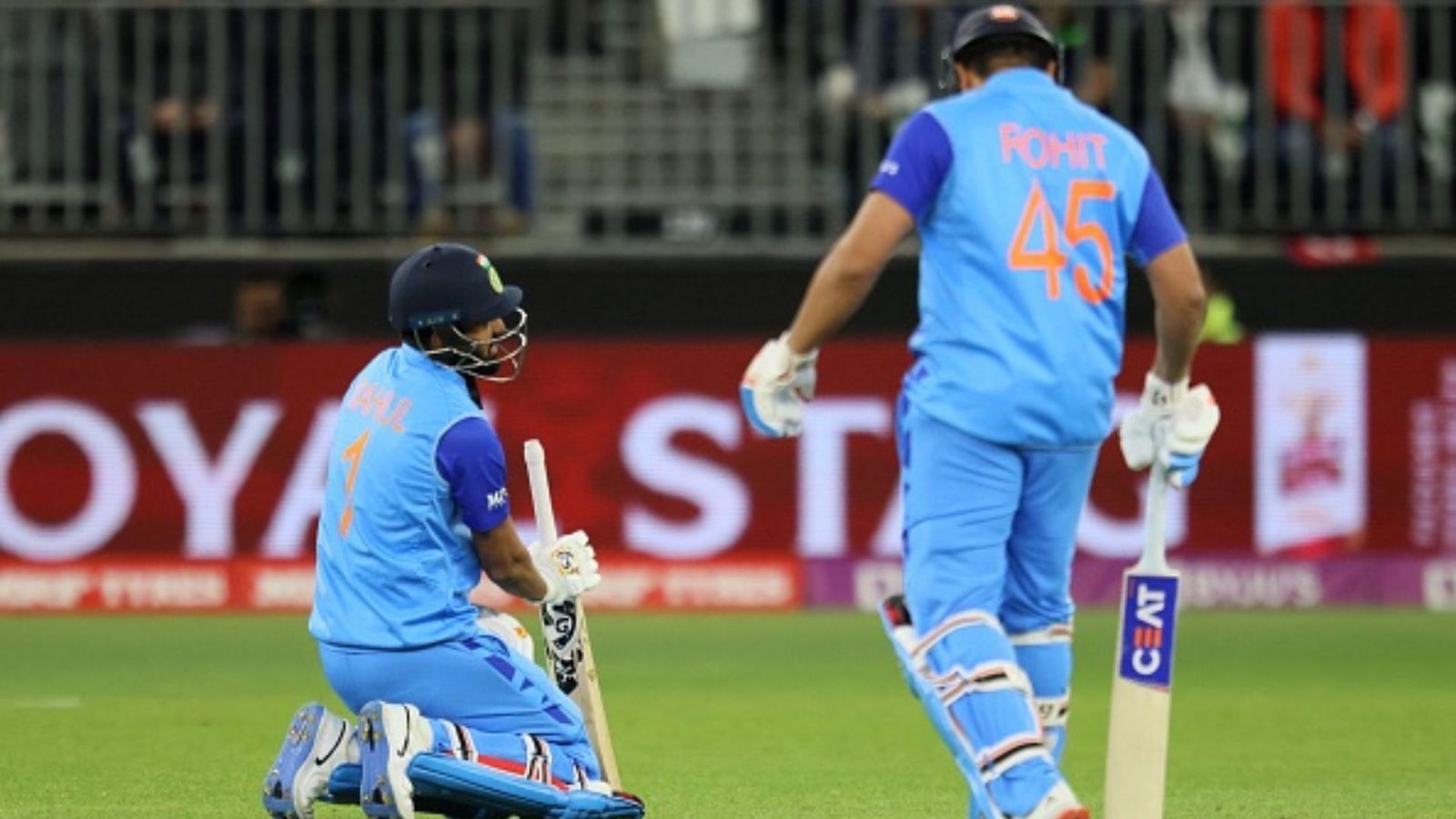 Dressing room report: Indian middle-order batter kept questioning Rohit Sharma and KL Rahul's slow approach in powerplay Dressing room report: Indian middle-order batter kept questioning Rohit Sharma and KL Rahul's slow approach in powerplay