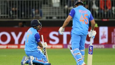 Dressing room report: Indian middle-order batter kept questioning Rohit Sharma and KL Rahul's slow approach in powerplay SportsTak