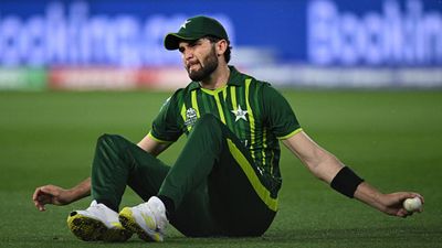 'Shaheen jaisa bowler, agar kuch nuksaan hua, toh...': Former Pakistan cricketer tears into PCB's injury mismanagement SportsTak