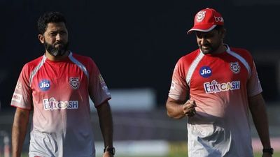 IPL 2023: Punjab Kings re-appoint legendary India player as batting coach; bowling & fielding coaches also announced SportsTak