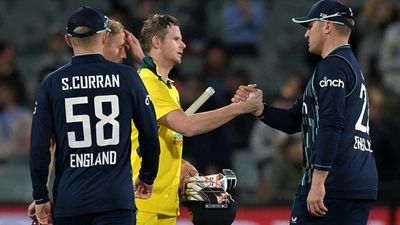 AUS vs ENG, 1st ODI: Australia's star batting troika dampens Malan's ton to thrash World champion England SportsTak