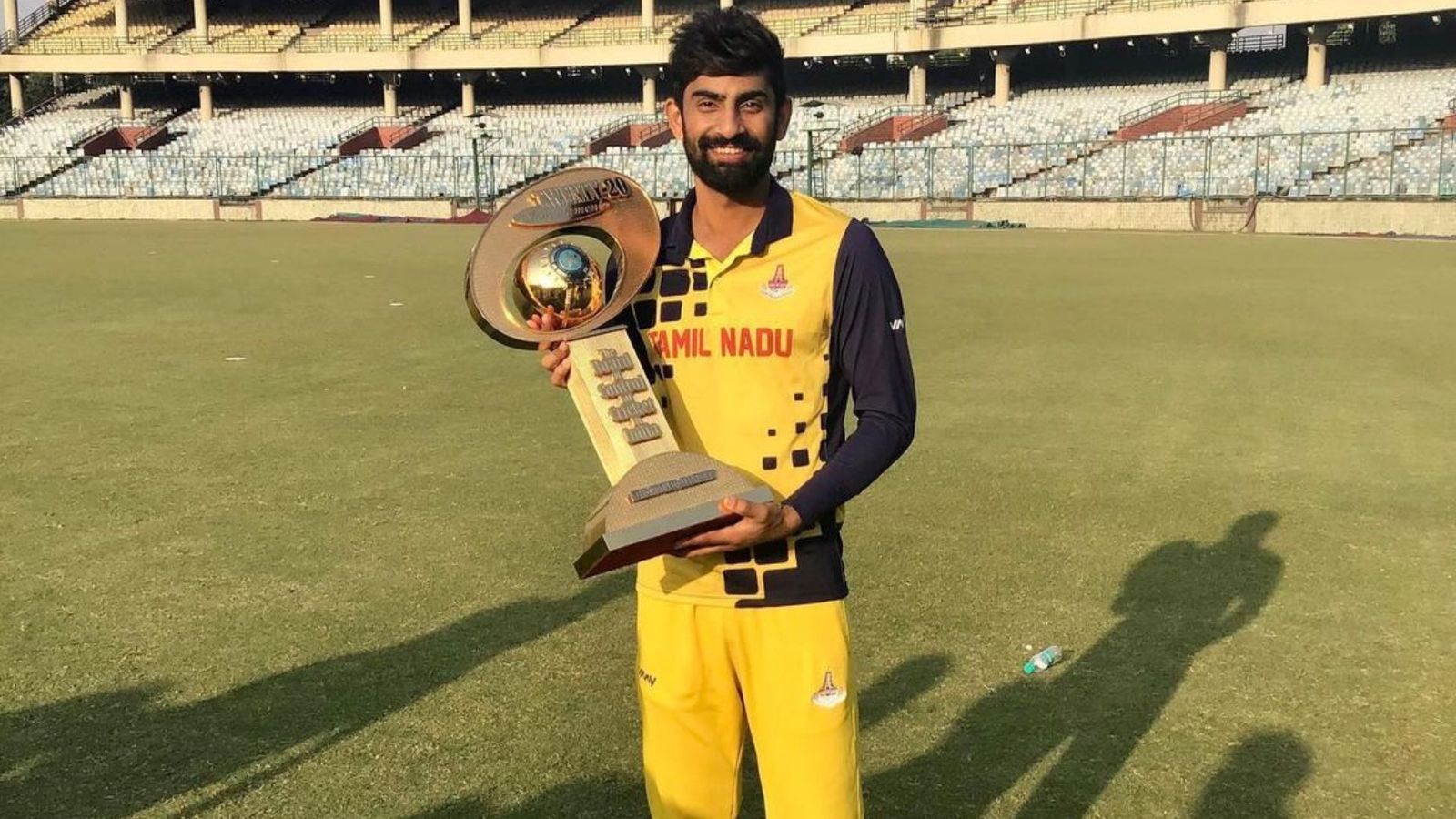Former MS Dhoni's teammate sets new world record with five consecutive centuries in Vijay Hazare Trophy, smashes double hundred Former MS Dhoni's teammate sets new world record with five consecutive centuries in Vijay Hazare Trophy, smashes double hundred