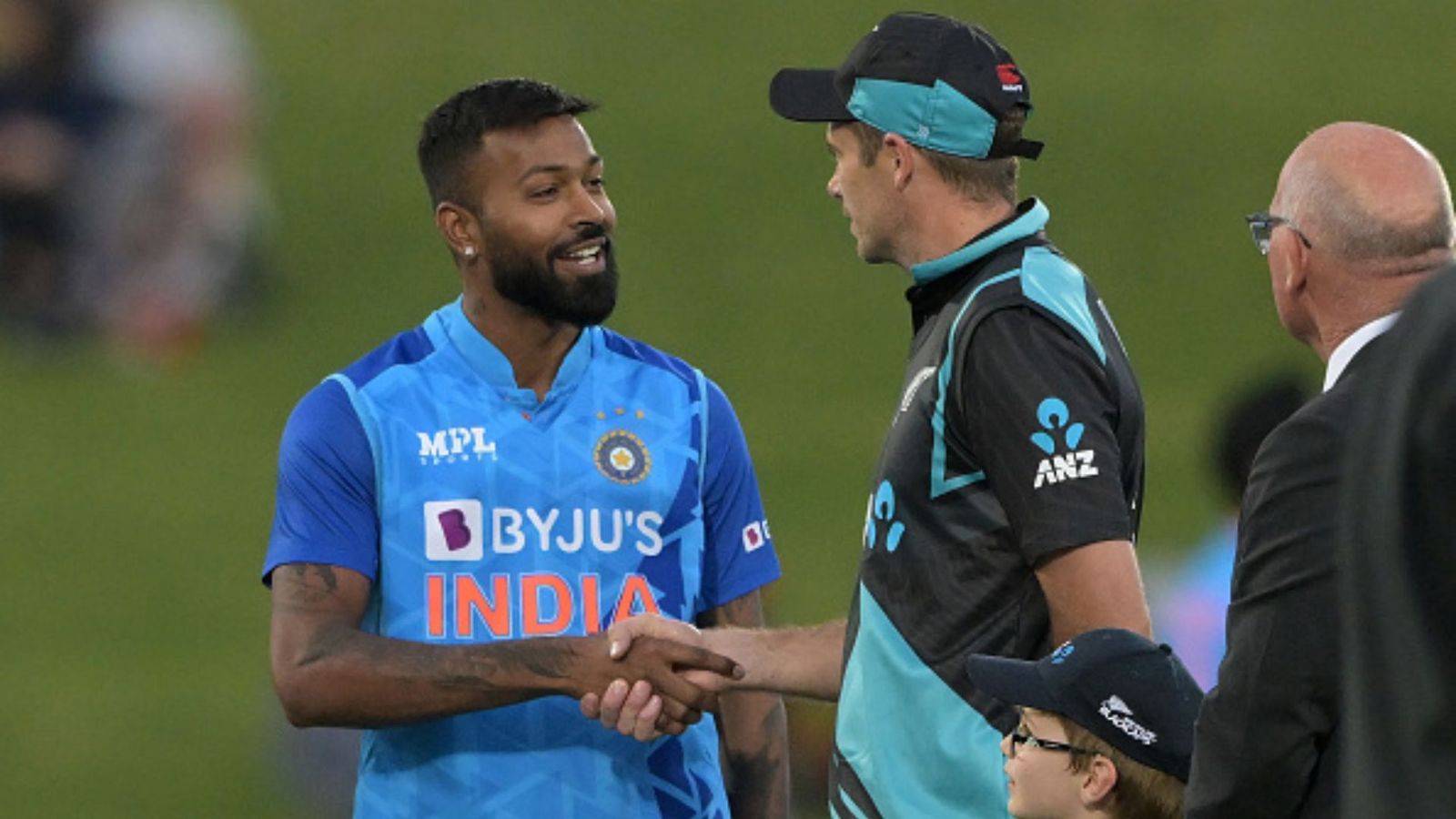 Ind vs NZ, 3rd T20I: Limited-overs specialist replaces Washington Sundar, Hong Kong-born cricketer included in New Zealand's playing XI Ind vs NZ, 3rd T20I: Limited-overs specialist replaces Washington Sundar, Hong Kong-born cricketer included in New Zealand's playing XI