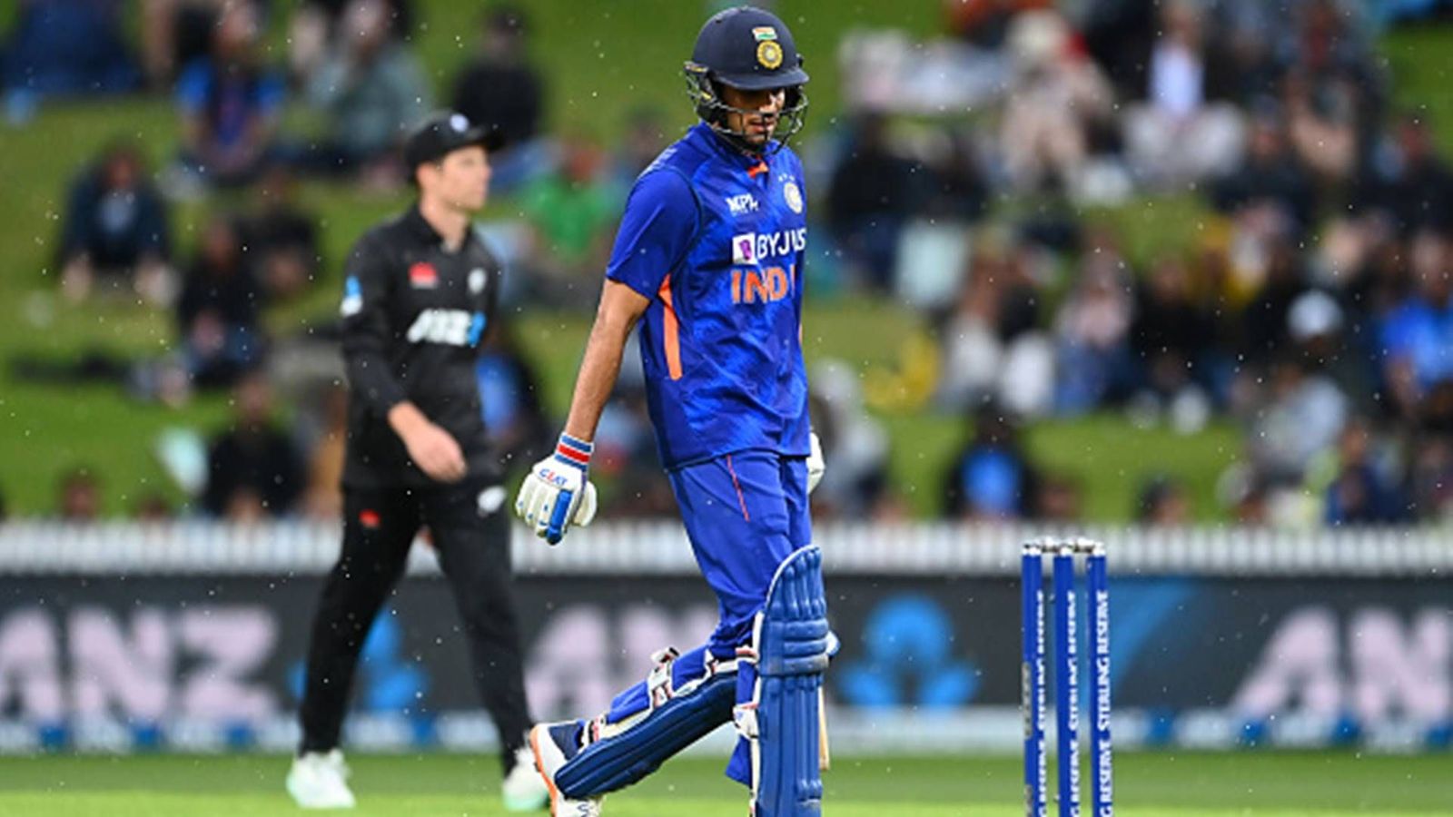 'It is irritating to go in an out': Shubman Gill feels retractable stadium roofs are the way ahead on rainy days 'It is irritating to go in an out': Shubman Gill feels retractable stadium roofs are the way ahead on rainy days
