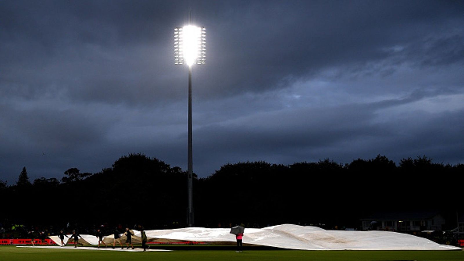 IND vs NZ: Rain god saves India blushes in 3rd ODI as New Zealand clinch series 1-0 IND vs NZ: Rain god saves India blushes in 3rd ODI as New Zealand clinch series 1-0
