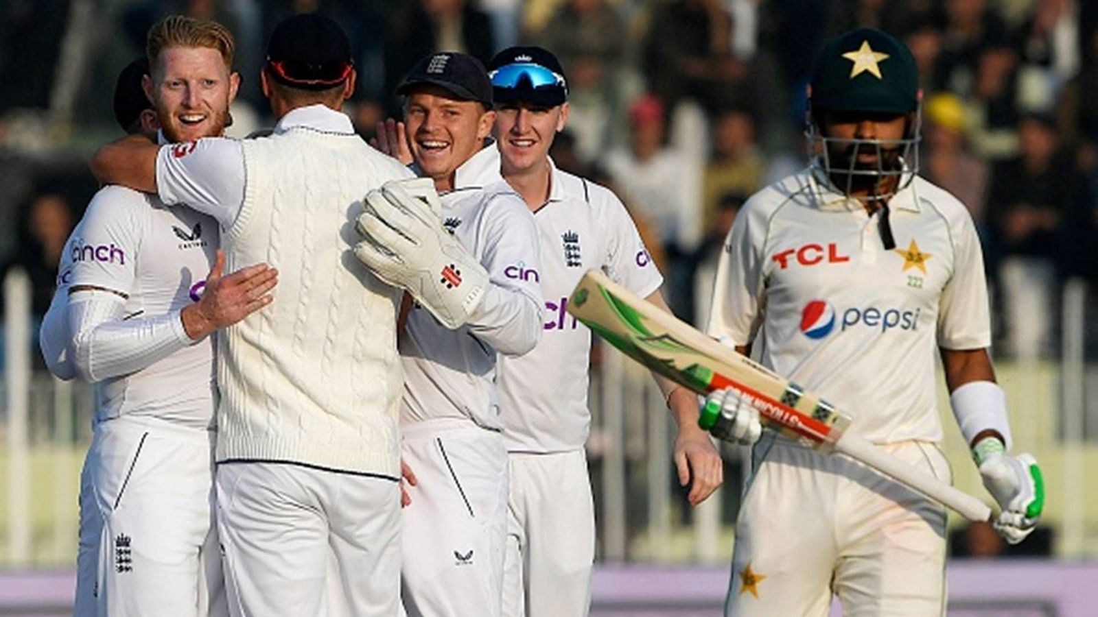 ‘Dusre achar bechne aaye the?’: Former Pakistan cricketer tears into PCB after loss to England in first Test ‘Dusre achar bechne aaye the?’: Former Pakistan cricketer tears into PCB after loss to England in first Test
