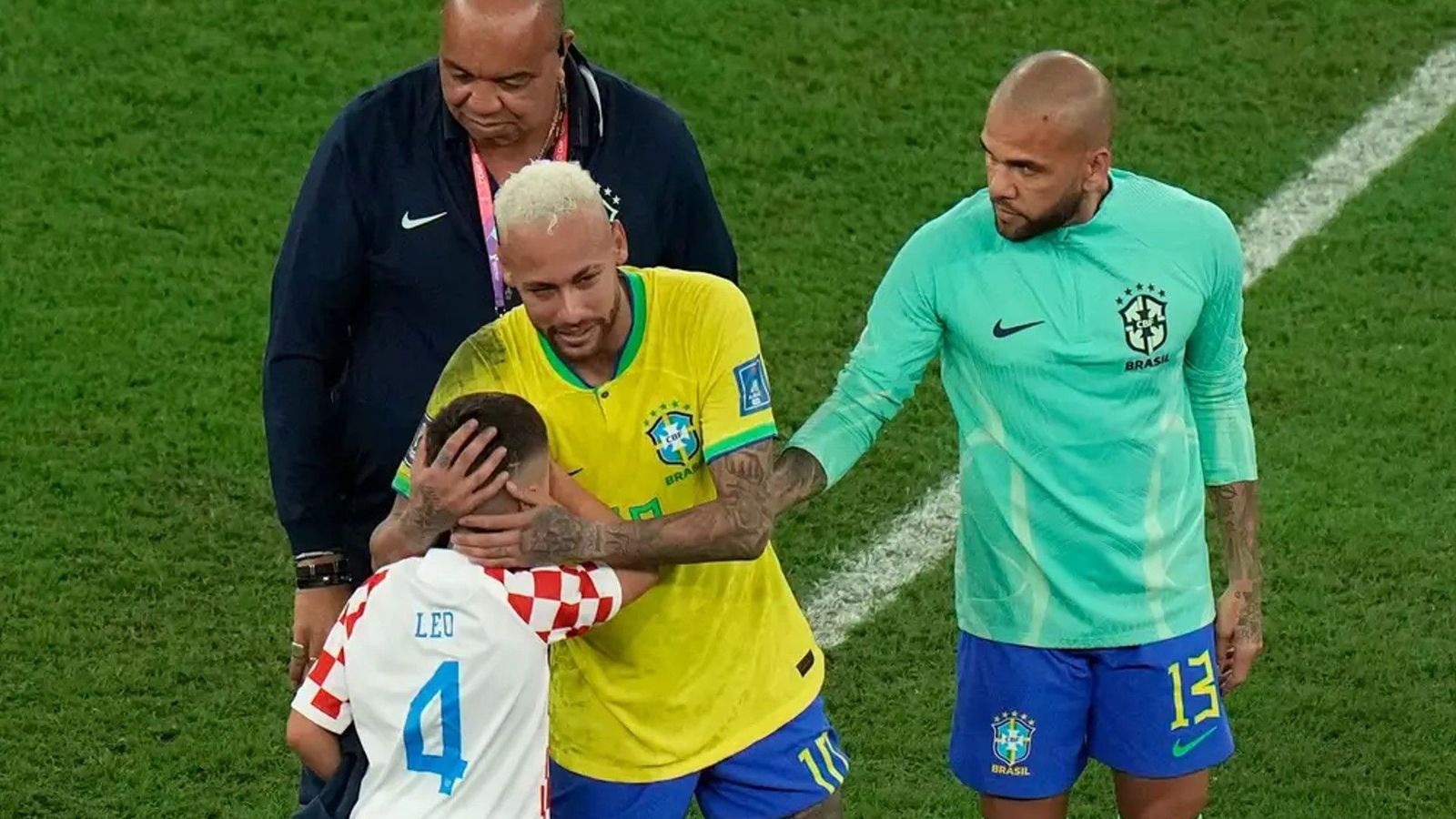 Watch: Perisic's son storms into field to console tearful Neymar after Brazil's FIFA World Cup ouster, video goes viral Watch: Perisic's son storms into field to console tearful Neymar after Brazil's FIFA World Cup ouster, video goes viral