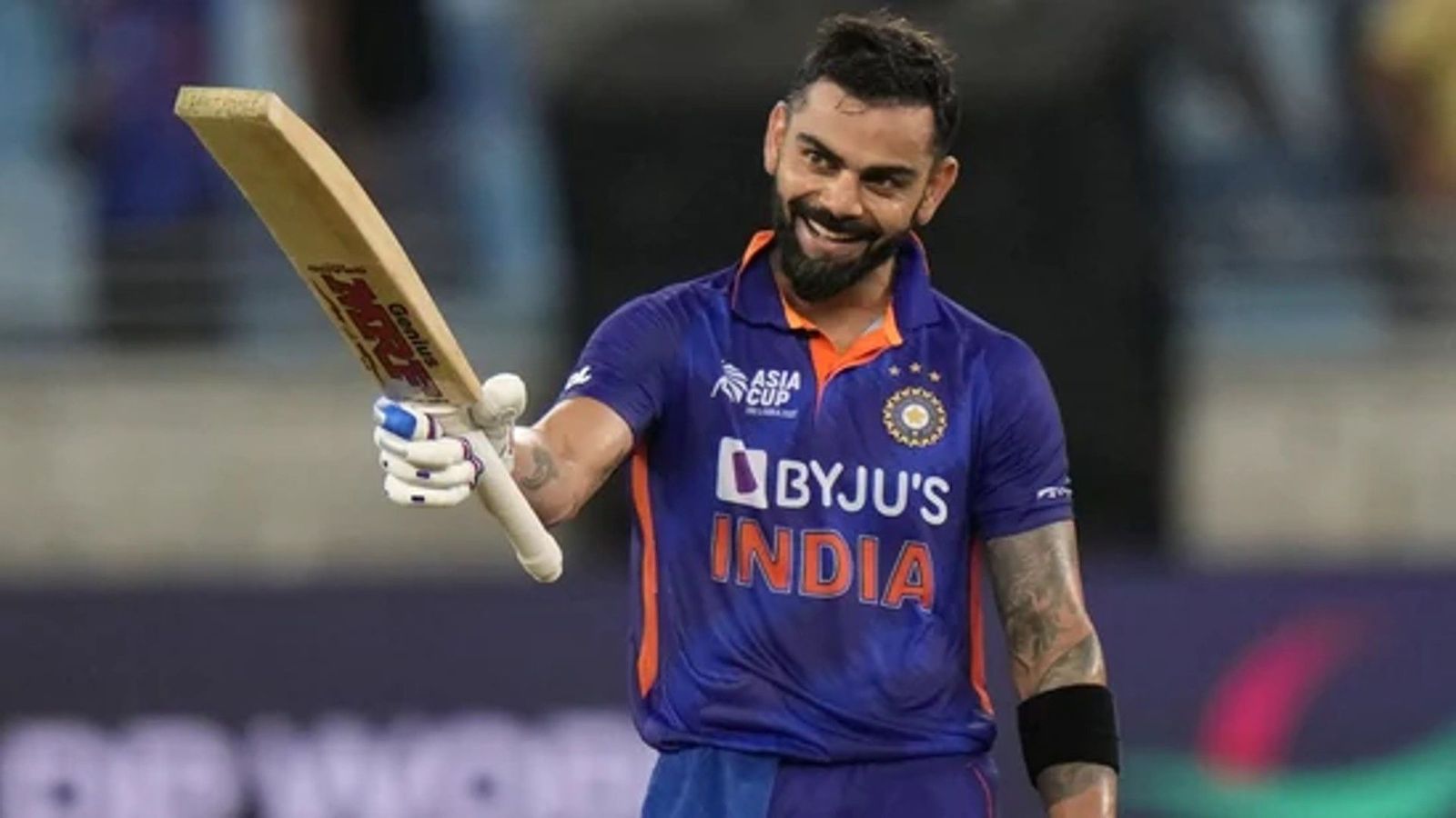 IND vs BAN, 3rd ODI: Virat Kohli ends ODI century drought in style with a cracking six against Bangladesh, shatters Ponting record IND vs BAN, 3rd ODI: Virat Kohli ends ODI century drought in style with a cracking six against Bangladesh, shatters Ponting record