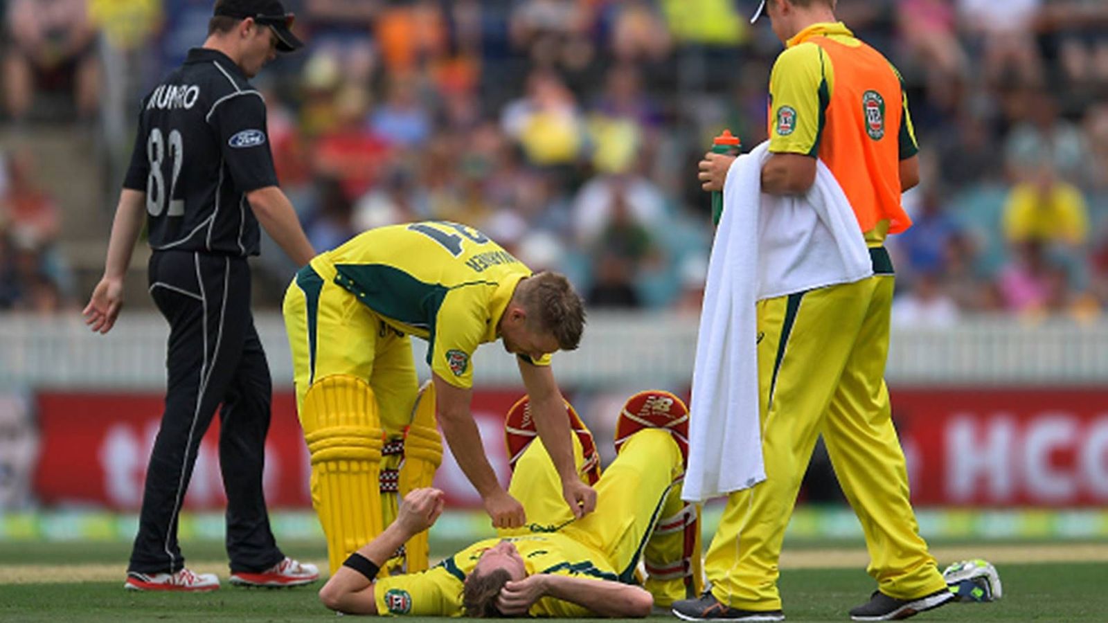 'Make sure those hips are fresh': David Warner's hilarious comment on Steve Smith's BBL return 'Make sure those hips are fresh': David Warner's hilarious comment on Steve Smith's BBL return