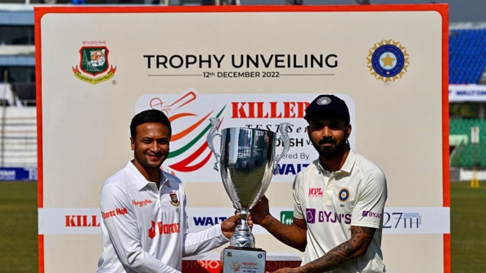Ind vs Ban 1st Test: KL Rahul decides to bat as India opts for three spinners and two pacers combination Ind vs Ban 1st Test: KL Rahul decides to bat as India opts for three spinners and two pacers combination