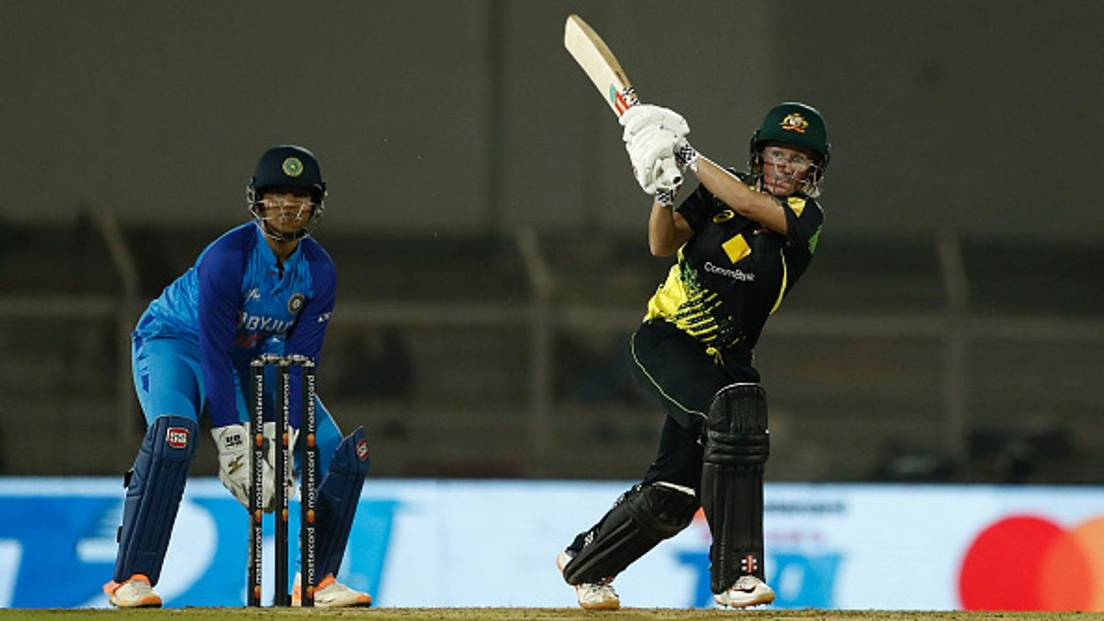 IND W vs AUS W, 3rd T20I: Australia ride on Ellyse Perry's heroics to outclass Harmanpreet's India, lead series 2-1 IND W vs AUS W, 3rd T20I: Australia ride on Ellyse Perry's heroics to outclass Harmanpreet's India, lead series 2-1