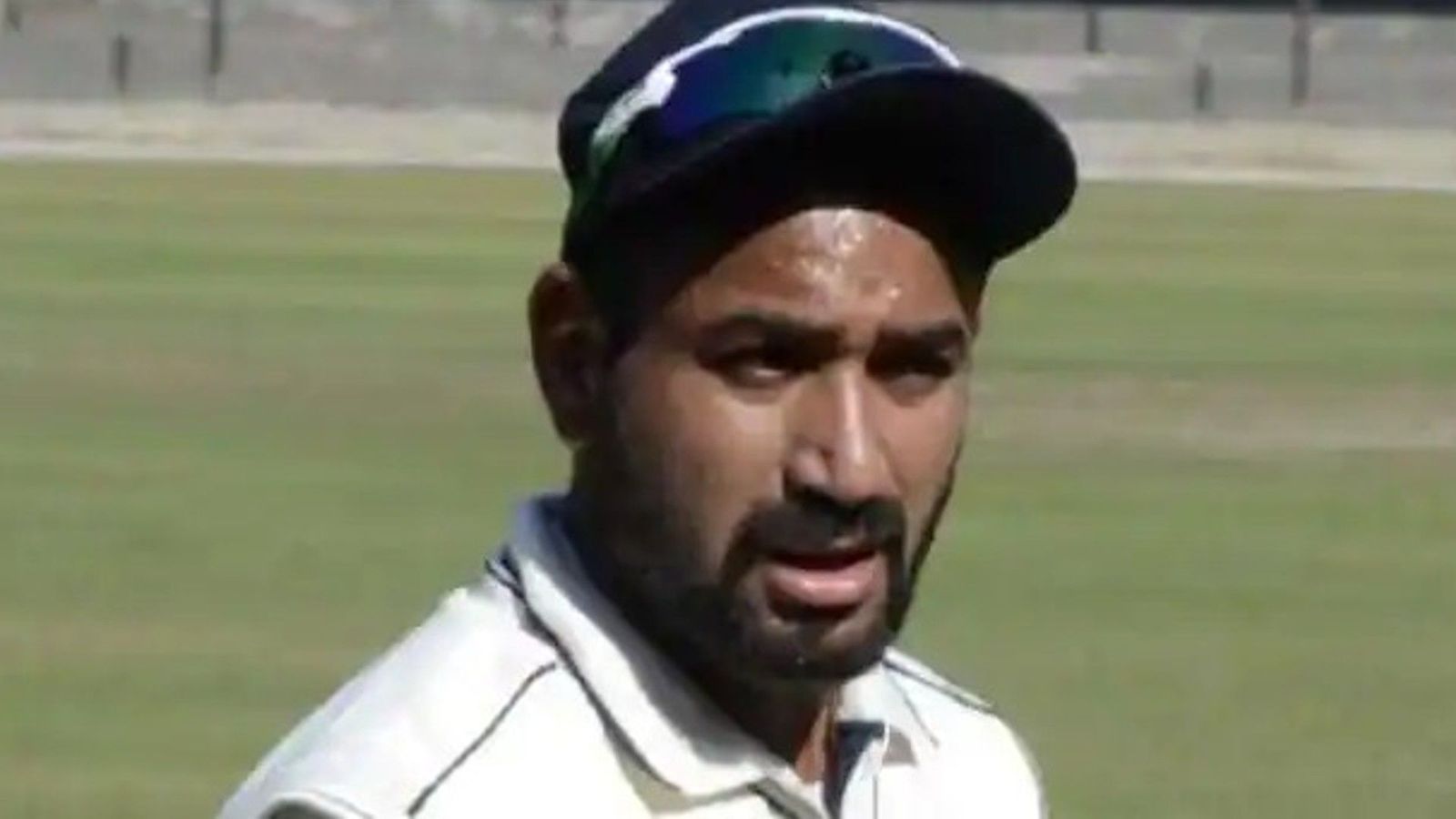 Ranji Trophy 2022-23: Uttarakhand star bowler's 8-fer flattens Himachal Pradesh for mere 49, picks 4 wickets in 5 balls causing four ducks Ranji Trophy 2022-23: Uttarakhand star bowler's 8-fer flattens Himachal Pradesh for mere 49, picks 4 wickets in 5 balls causing four ducks